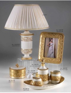 Настольная лампа Carlotta giglio, фоторамка, шкатулка и ванный набор