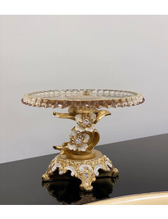 Тортница на ножке