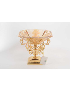 Этажерка д.27 см в.25 см